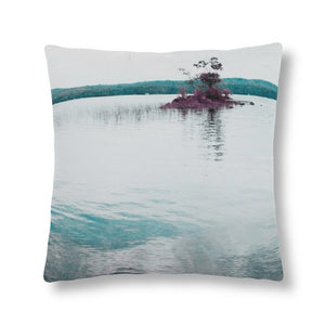 The North Waterproof Pillow 16 x 16 inches