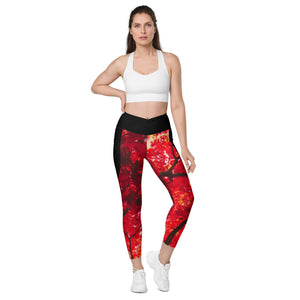Oh Canada Crossover leggings with pockets